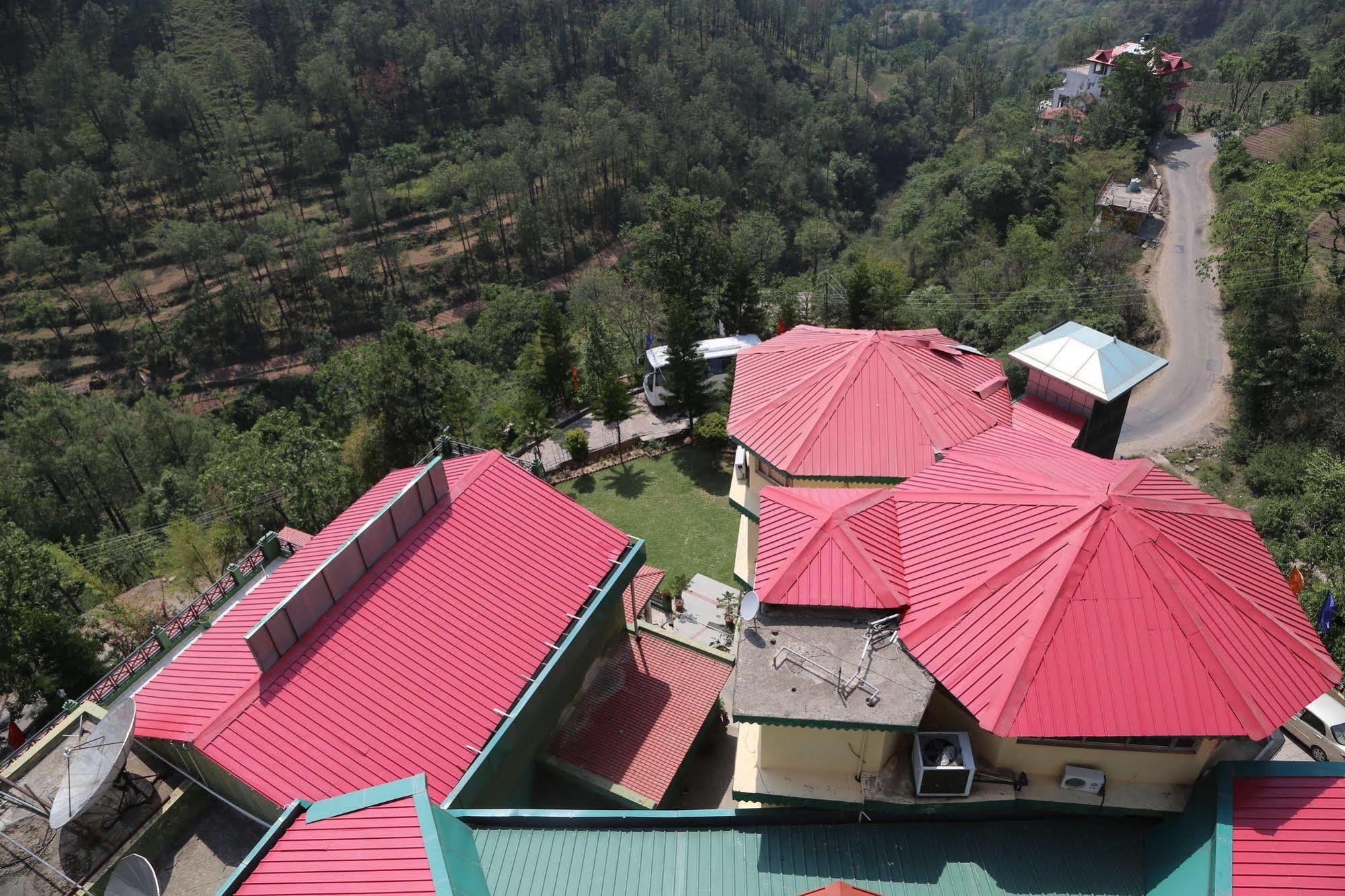 Baba Resorts Dharampur Dharampur  エクステリア 写真
